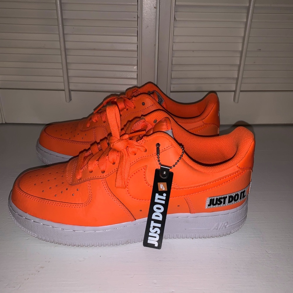 Nike Air Force One Just Do It Pack Orange